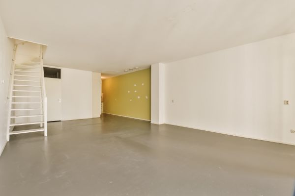 Cost of Basement Floor Tinting in Kirkland